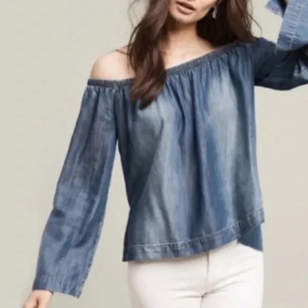 Anthropologie Cloth & Stone Off Shoulder top